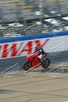 media/Nov-26-2022-Fastrack Riders (Sat) [[b001e85eef]]/Level 3/Session 1 Front Straight/